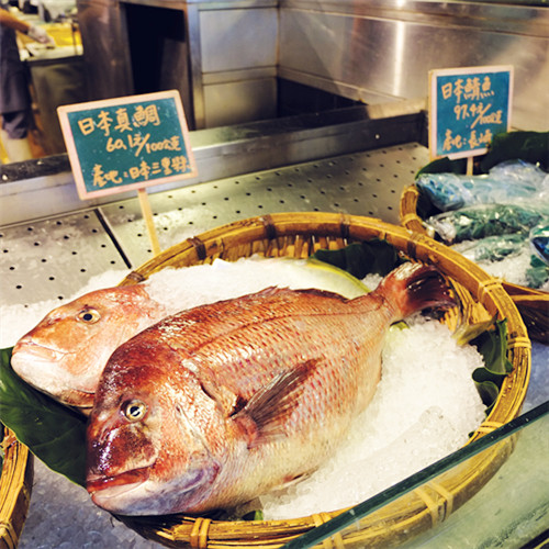 AddictionFishMarket_03