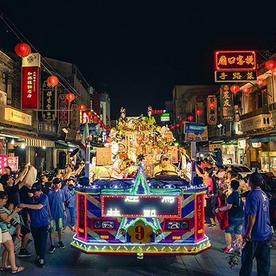 Parade floats (Yige) 400