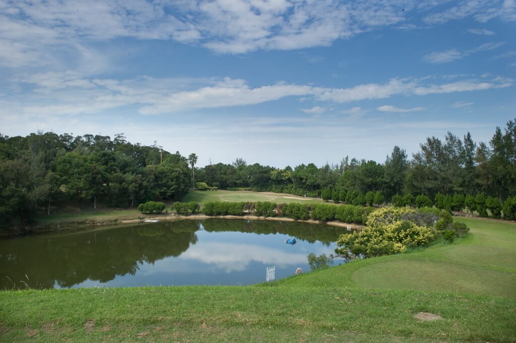 Golf Club Sky Lake