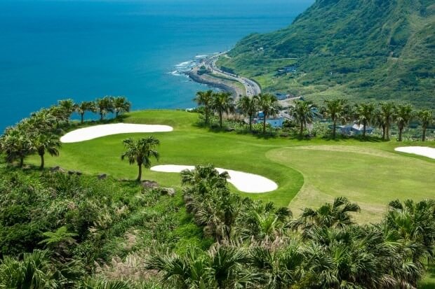 view of the Gold Coast Golf & Country Club